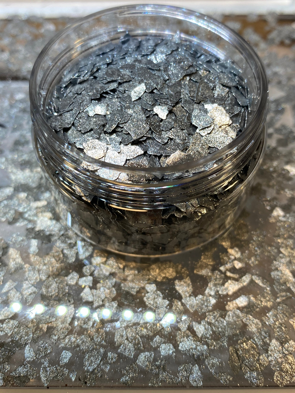 Silver Chromatic Flakes