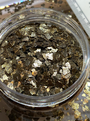 Pale Gold Chromatic Flakes